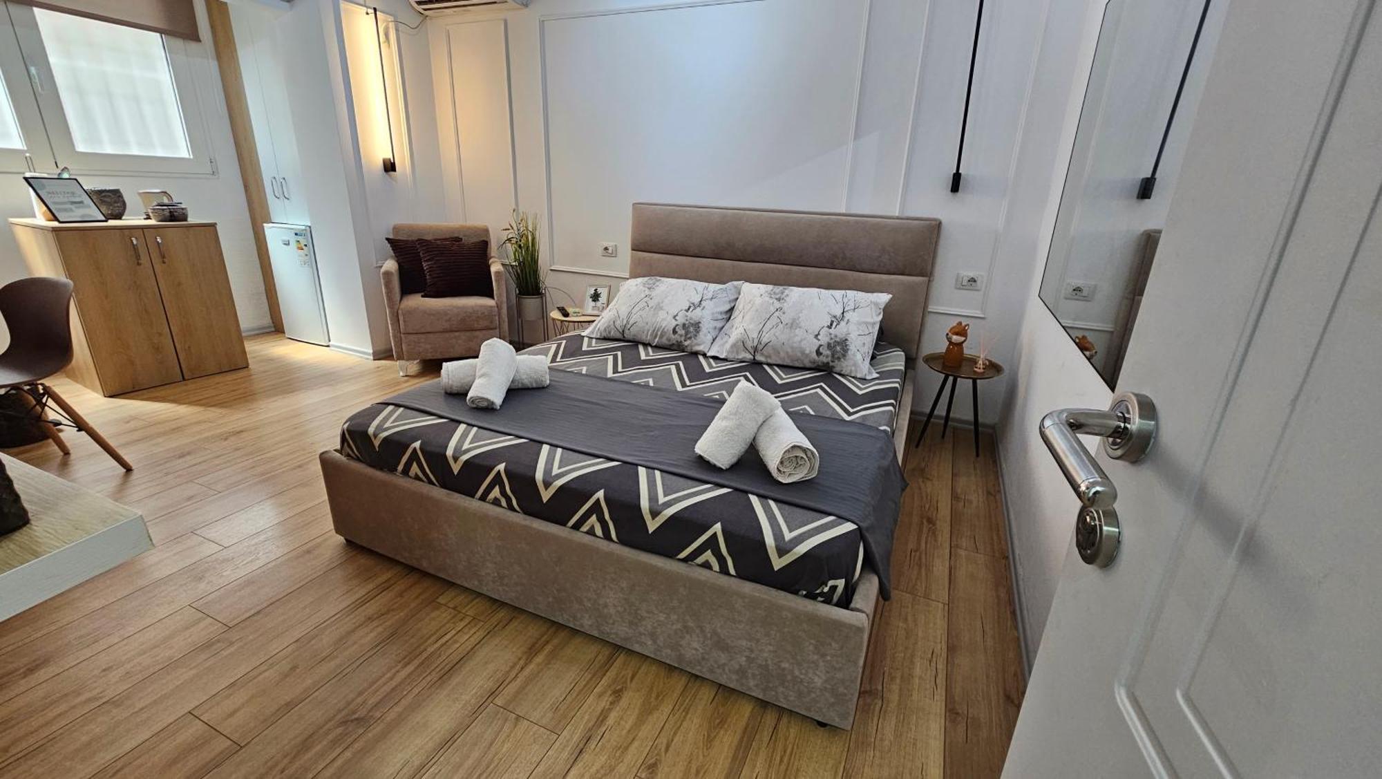 Coco'S Apartment Тирана Экстерьер фото